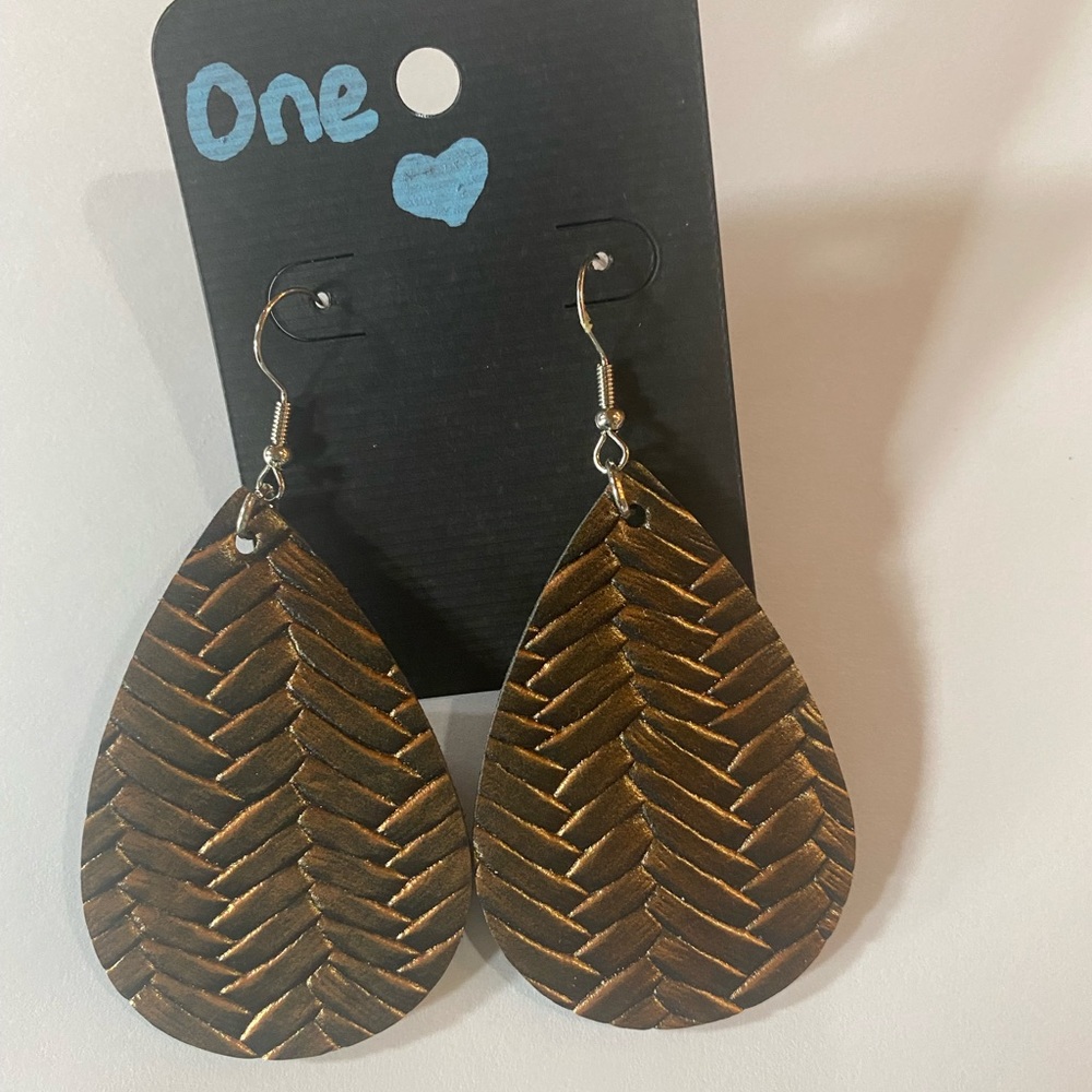 Bronze cork earrings. Brand new